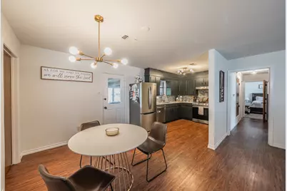 302 W Hale Avenue, Decatur, TX 76234 - Photo 9