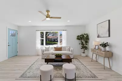 2033 Meadow Glen, Irving, TX 75060 - Photo 7