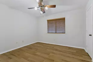 1617 Century Oaks Dr, Lewisville, TX 75077 - Photo 25