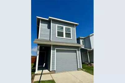 12117 Steeplechase Drive, Providence Village, TX 76227 - Photo 5