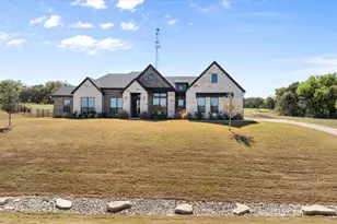 8011 Brownie Luker Blvd, Granbury, TX 76048 - Photo 35