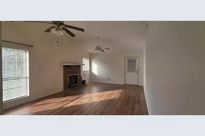 822 Colchester Drive, Mesquite, TX 75149 - Photo 5