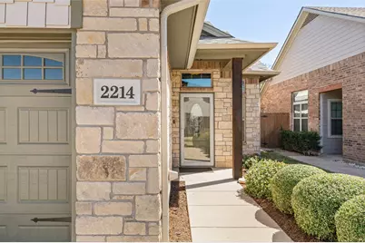 2214 Cobblestone Court, Granbury, TX 76049 - Photo 5