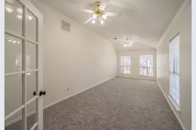 1075 Port Sullivan Drive, Little Elm, TX 75068 - Photo 7