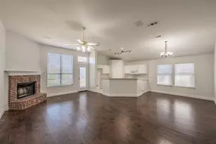 1075 Port Sullivan Dr, Little Elm, TX 75068 - Photo 11