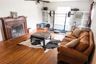 1136 W Long St, Stephenville, TX 76401 - Photo 5