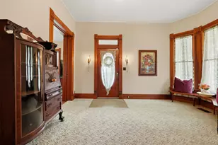 306 E Tarrant St, Bowie, TX 76230 - Photo 5