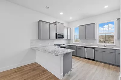 825 Heights Way, Plano, TX 75075 - Photo 9