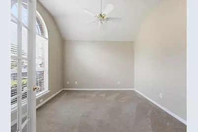 3516 Heatherbrook Drive, Arlington, TX 76001 - Photo 13