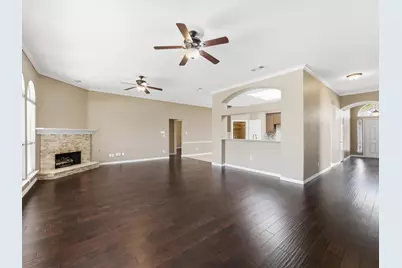 3516 Heatherbrook Drive, Arlington, TX 76001 - Photo 5