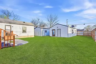 1654 Hansboro Ave, Dallas, TX 75224 - Photo 23