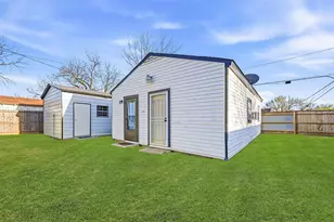 1654 Hansboro Ave, Dallas, TX 75224 - Photo 25