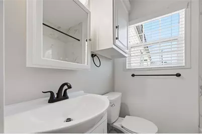 1654 Hansboro Avenue, Dallas, TX 75224 - Photo 17