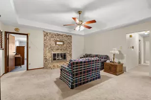 2012 Pebblecreek Dr, Cleburne, TX 76033 - Photo 7