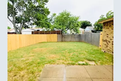 5625 Squires Drive, The Colony, TX 75056 - Photo 7