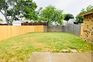 5625 Squires Dr, The Colony, TX 75056 - Photo 7