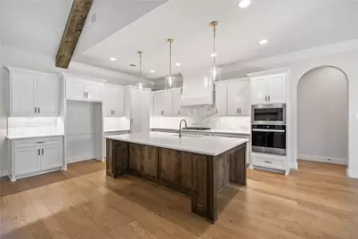 400 Persimmon Court, Weatherford, TX 76085 - Photo 13