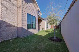 2941 Kosse Ct, Grapevine, TX 76051 - Photo 33