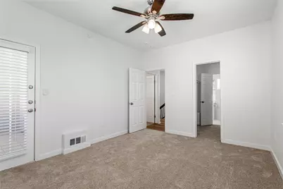 4713 Virginia Avenue #E, Dallas, TX 75204 - Photo 19