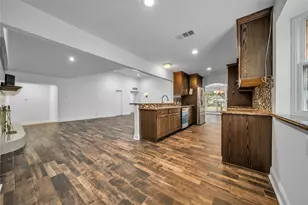 2516 Pinebluff Dr, Dallas, TX 75228 - Photo 7