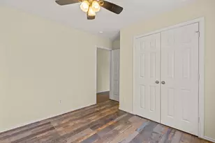 502 S Main St, Aubrey, TX 76227 - Photo 21