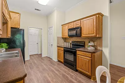 502 S Main Street #B, Aubrey, TX 76227 - Photo 5