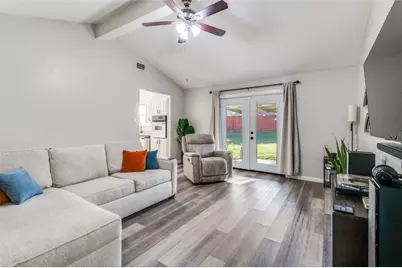 3820 Flamingo Lane, Irving, TX 75062 - Photo 7