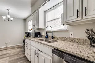 3820 Flamingo Ln, Irving, TX 75062 - Photo 9