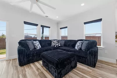 1916 Kimberly Drive, Arlington, TX 76010 - Photo 13