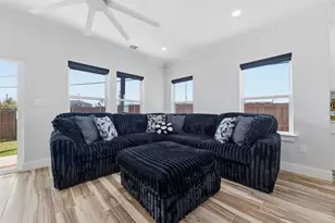 1916 Kimberly Dr, Arlington, TX 76010 - Photo 13