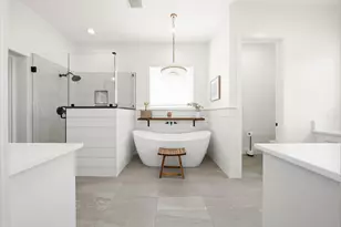 2050 W Elm Mott Dr, Waco, TX 76705 - Photo 13