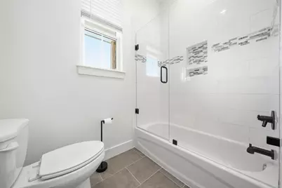 2050 W Elm Mott Drive, Waco, TX 76705 - Photo 19