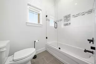 2050 W Elm Mott Dr, Waco, TX 76705 - Photo 19