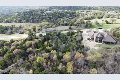 8229 Retreat Boulevard, Cleburne, TX 76033 - Photo 7