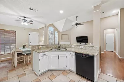 4426 Hanover Street, Grand Prairie, TX 75052 - Photo 11