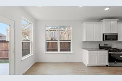 2085 Bayfront Drive, Royse City, TX 75189 - Photo 9