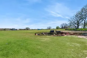 715 Co Rd 4599, Boyd, TX 76023 - Photo 33