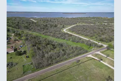 8001 Big Water Lane, Kemp, TX 75143 - Photo 23