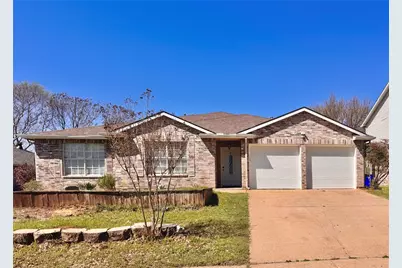 201 Yosemite Drive, Mansfield, TX 76063 - Photo 1