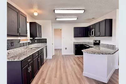 201 Yosemite Drive, Mansfield, TX 76063 - Photo 13