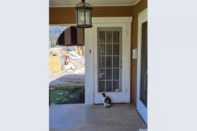 1312 Lagonda Avenue, Fort Worth, TX 76164 - Photo 3