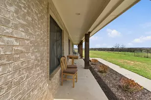 301 Rhoades Ln, Springtown, TX 76082 - Photo 31