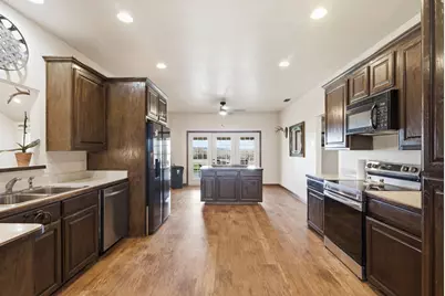 301 Rhoades Lane, Springtown, TX 76082 - Photo 3