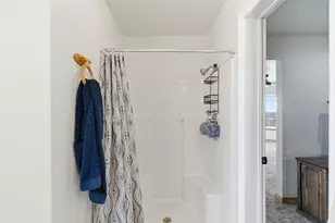 301 Rhoades Ln, Springtown, TX 76082 - Photo 15