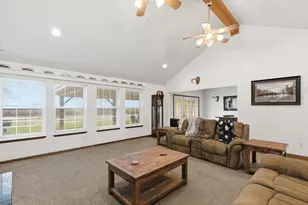 301 Rhoades Ln, Springtown, TX 76082 - Photo 19