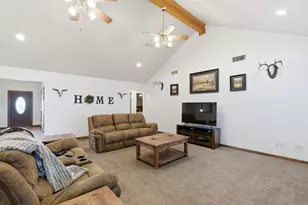 301 Rhoades Ln, Springtown, TX 76082 - Photo 17