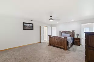 301 Rhoades Ln, Springtown, TX 76082 - Photo 11