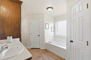 301 Rhoades Ln, Springtown, TX 76082 - Photo 13