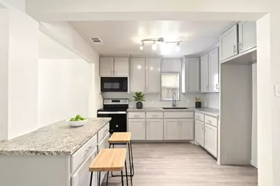 7115 Parkdale Drive, Dallas, TX 75227 - Photo 3