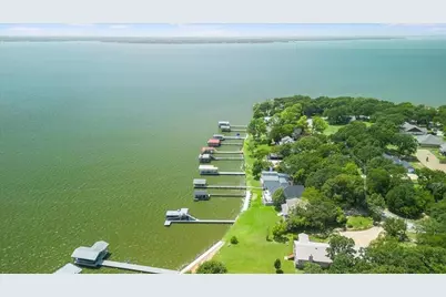 219 Admiral Drive, Gun Barrel City, TX 75156 - Photo 33